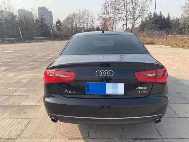 泰安12年奥迪A6L8