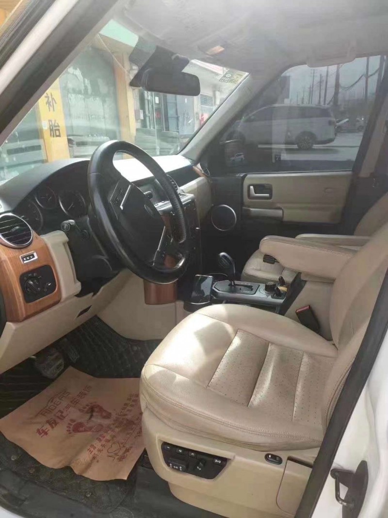 郑州09年路虎发现46