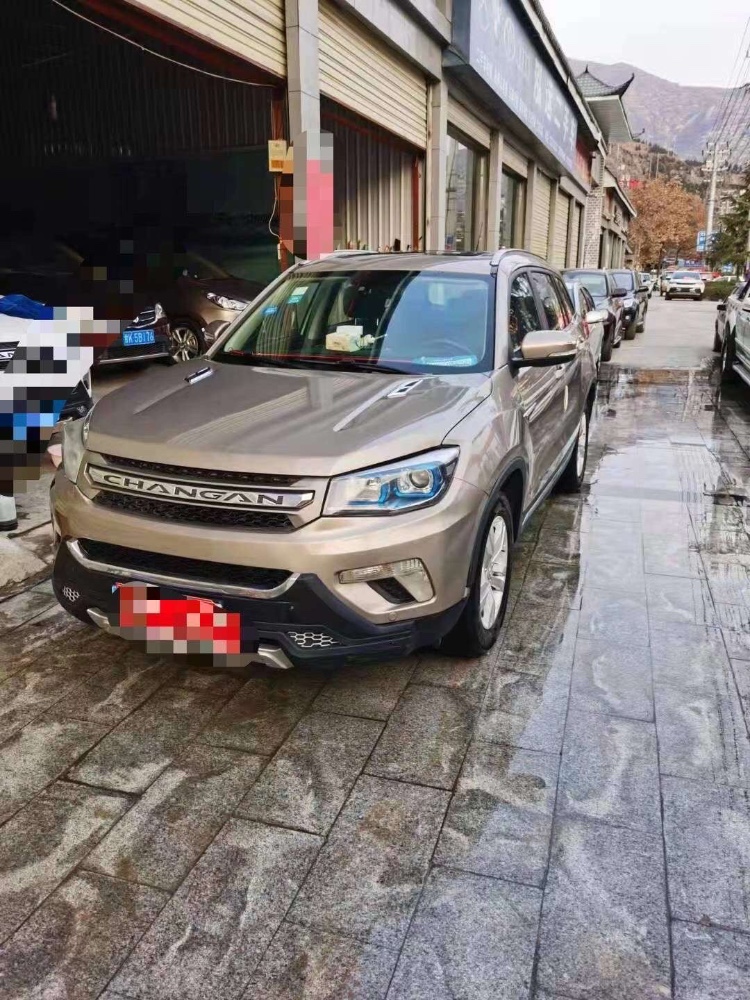 蘭州16年長安汽車長安CS752