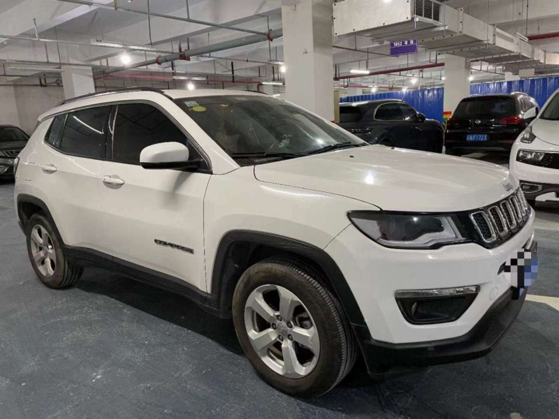 重慶18年Jeep指南者2