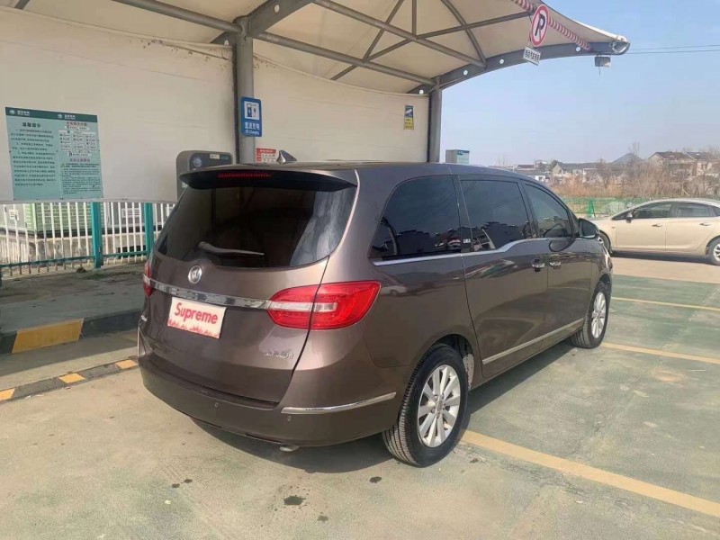 徐州17年别克GL87