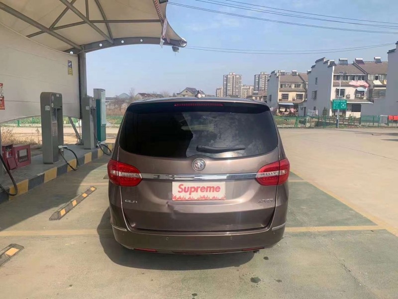 徐州17年别克GL89