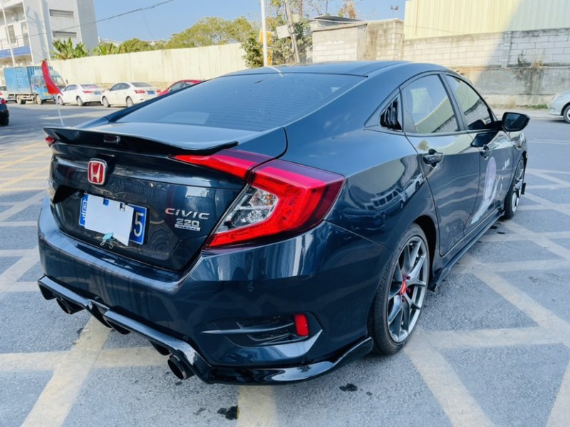 东莞18年本田思域9