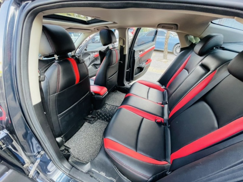 东莞18年本田思域2