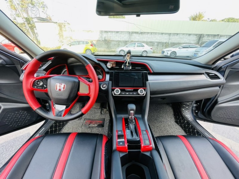 东莞18年本田思域1