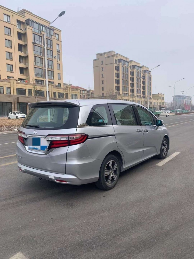 青岛16年本田奥德赛7