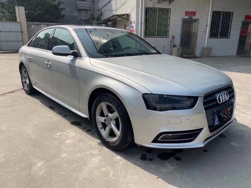 广州14年奥迪A4L8