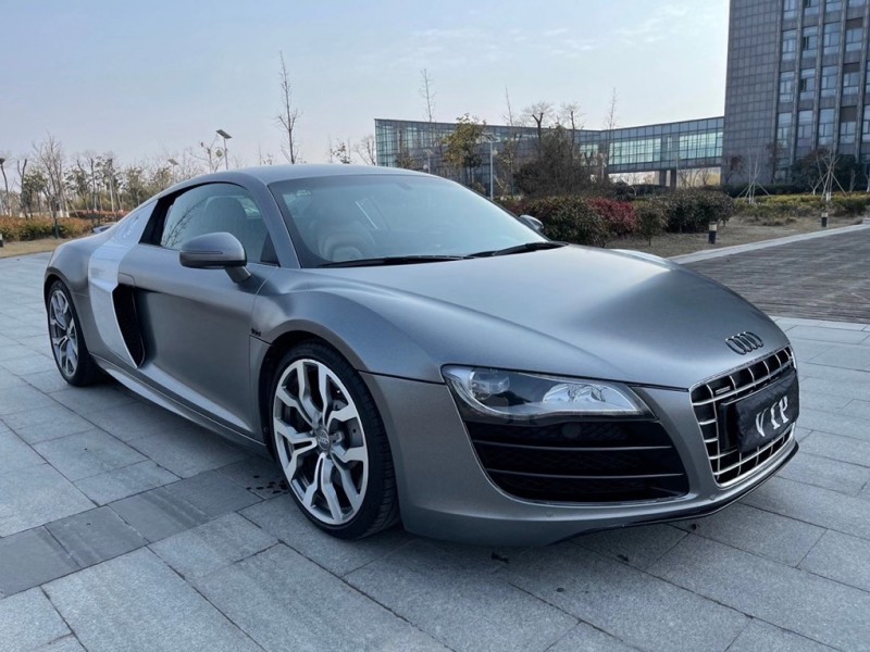 盐城12年奥迪R82