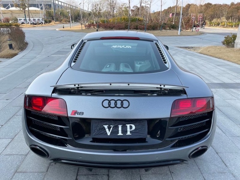 盐城12年奥迪R84