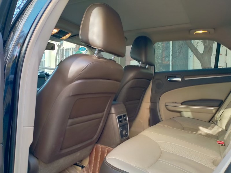 廊坊17年克莱斯勒300C5