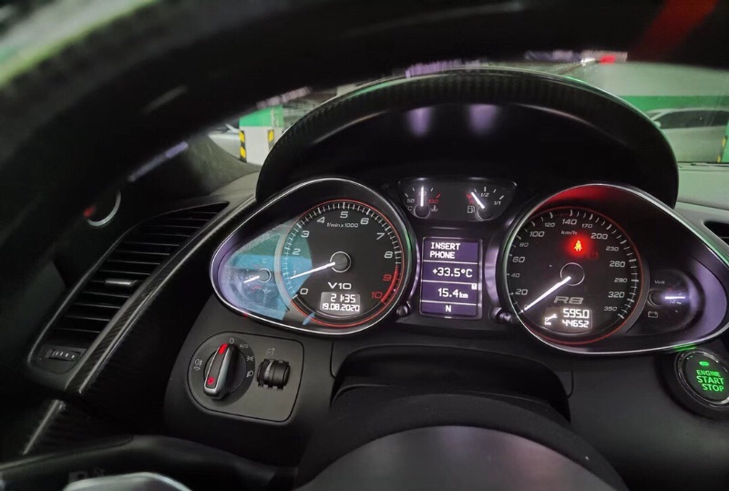 广州12年奥迪R82