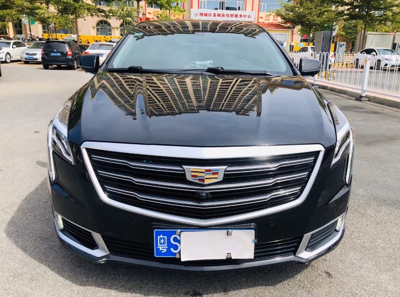 广州18年凯迪拉克XTS1