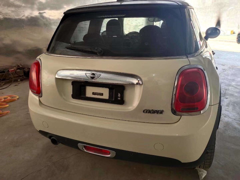 太原16年寶馬MINI5