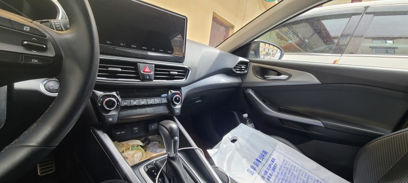 成都20年现代菲斯塔1