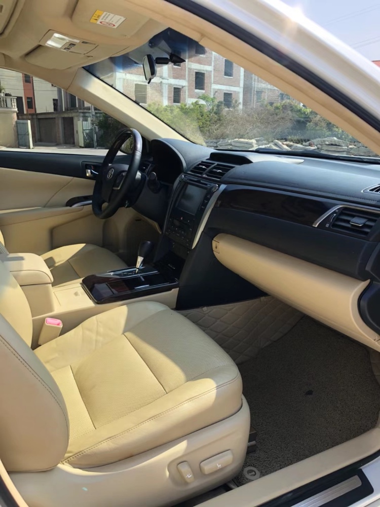 佛山15年丰田凯美瑞5