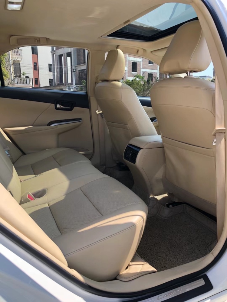 佛山15年丰田凯美瑞4