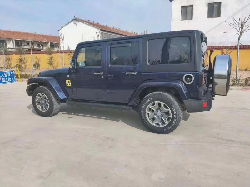 西安13年Jeep牧馬人7