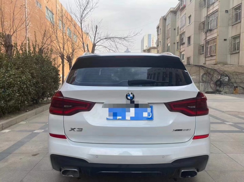 泰安20年寶馬X31