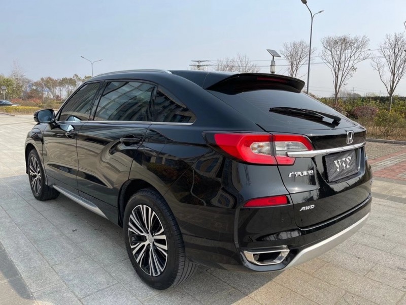 盐城19年本田冠道1