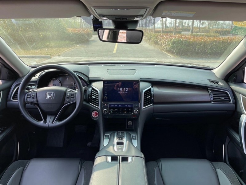 盐城19年本田冠道4