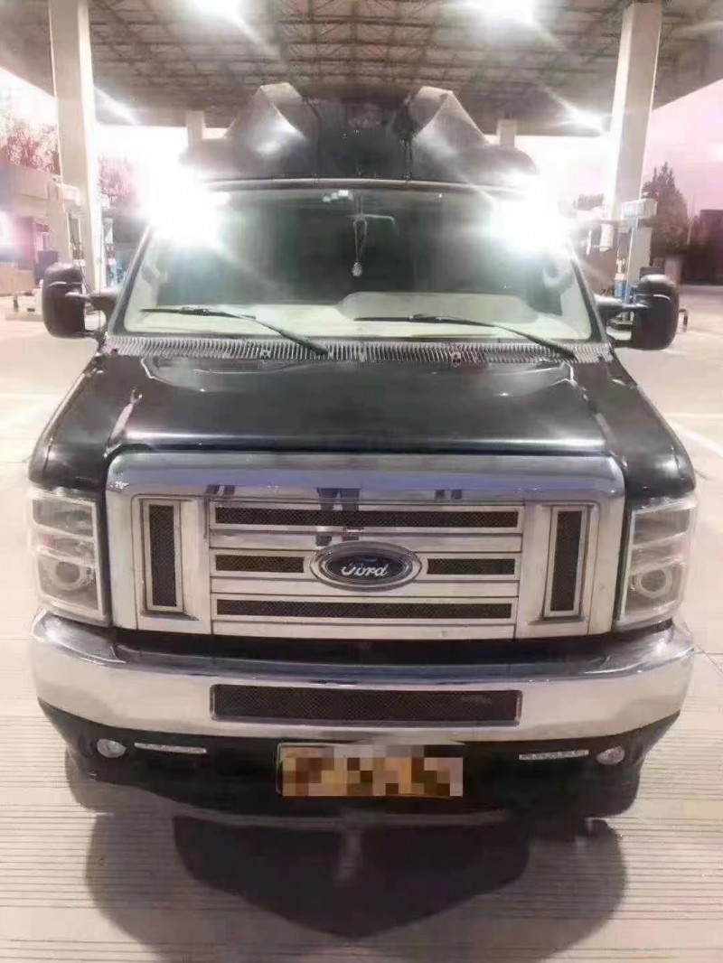 济宁14年福特E3501