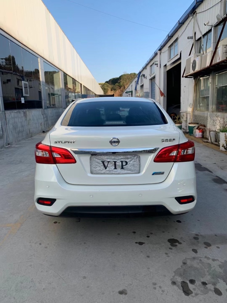 宜昌17年日產軒逸4