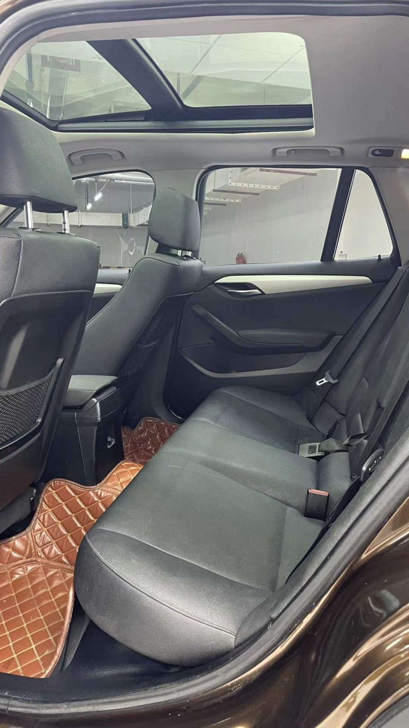 成都13年宝马X18