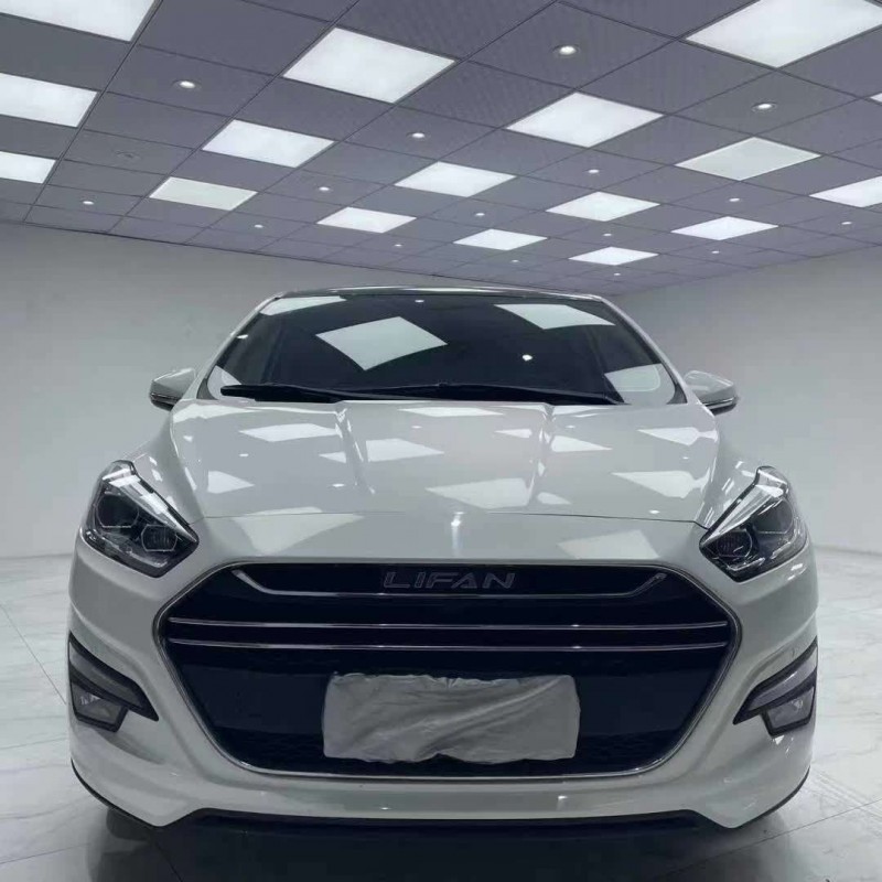 成都18年力帆汽车轩朗1