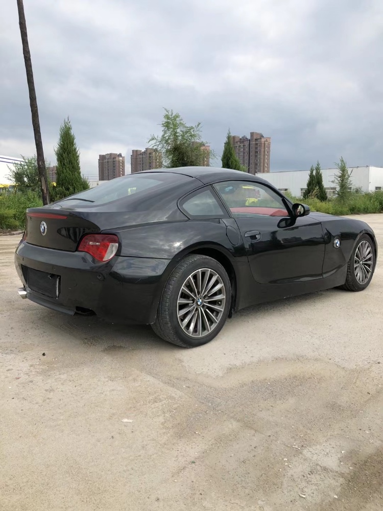 沈陽10年寶馬Z44