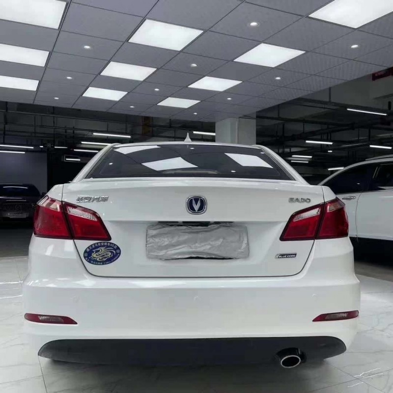 成都17年长安汽车逸动9