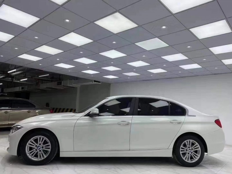 成都15年宝马3系3