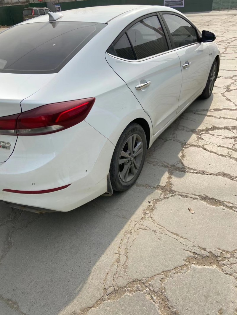 潍坊17年现代领动4