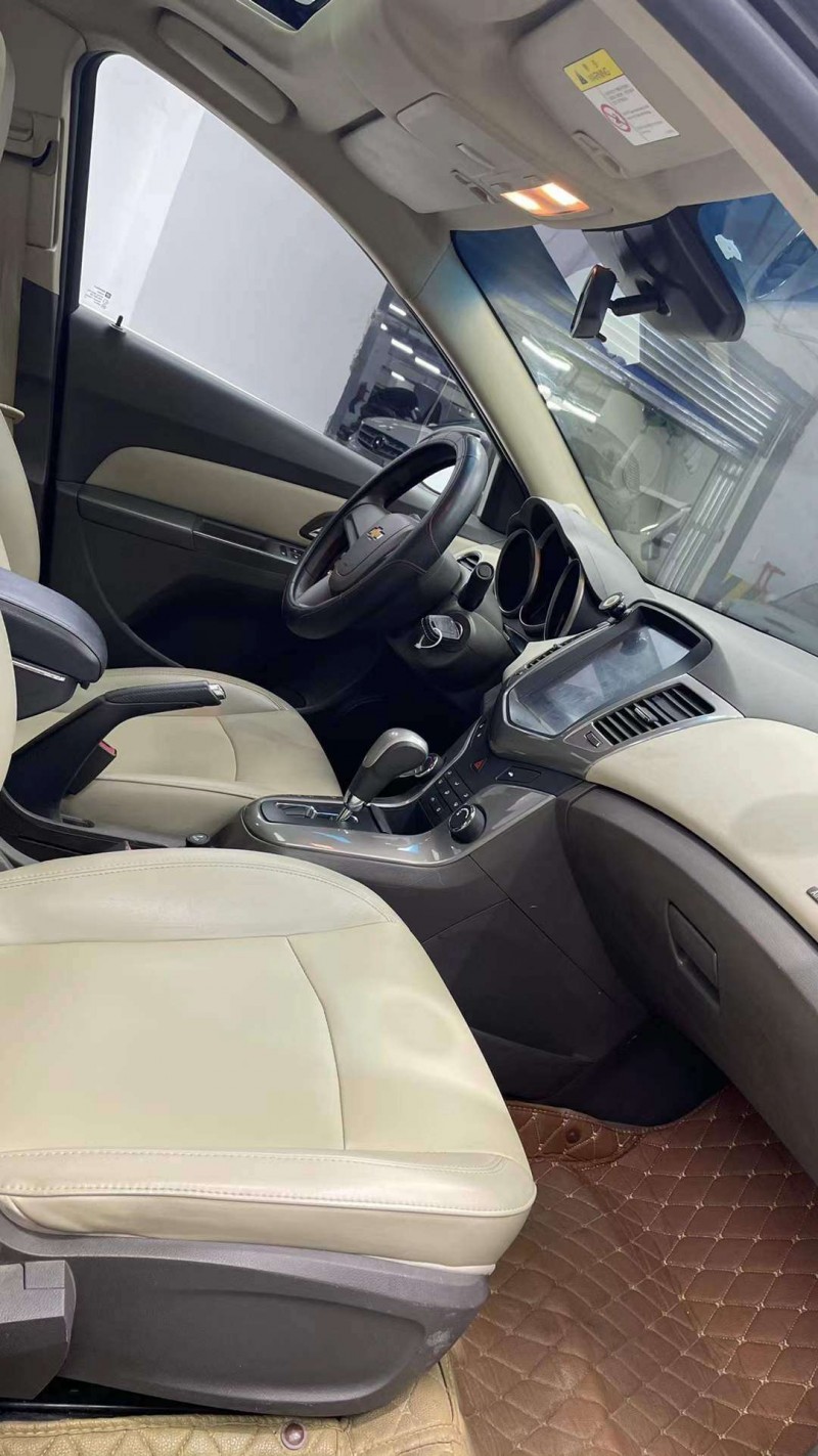 成都15年雪佛兰科鲁兹7