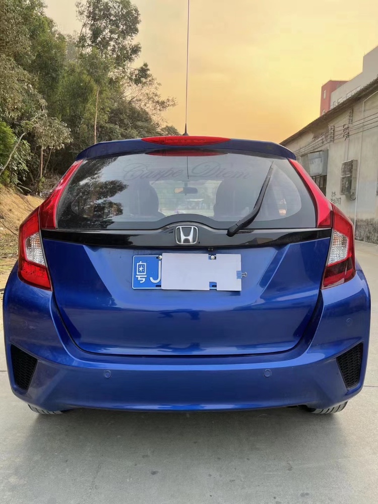 江门17年本田飞度7