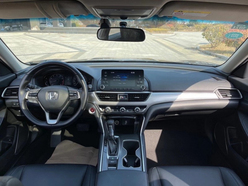 盐城19年本田雅阁7