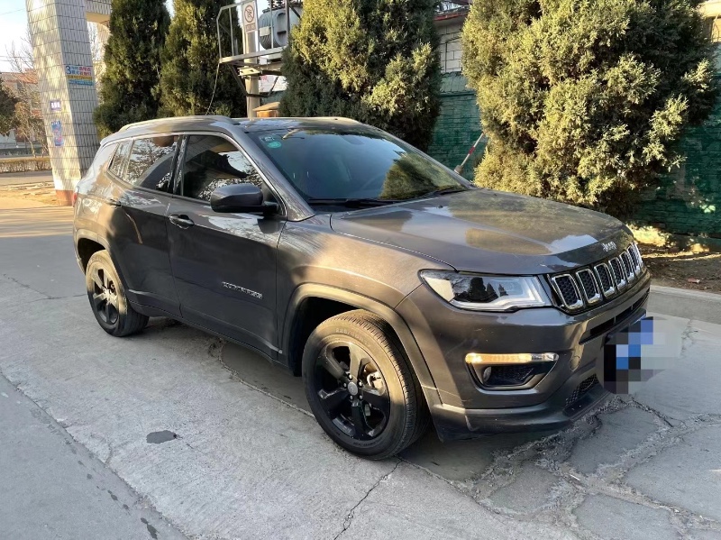 保定17年Jeep指南者4