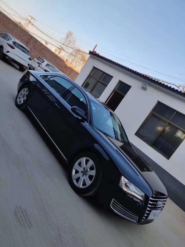 保定14年奥迪A8L8