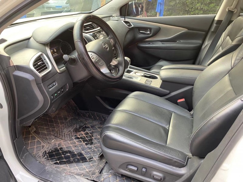 成都19年日产楼兰1