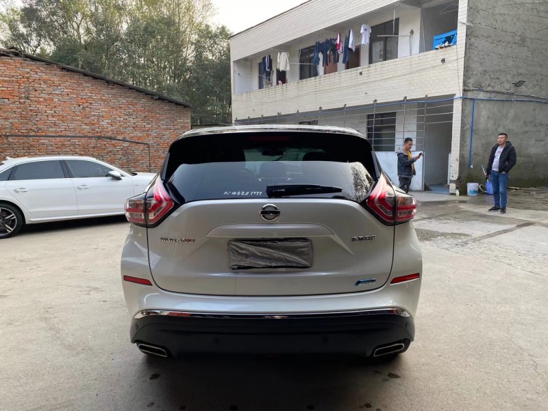 成都19年日产楼兰6