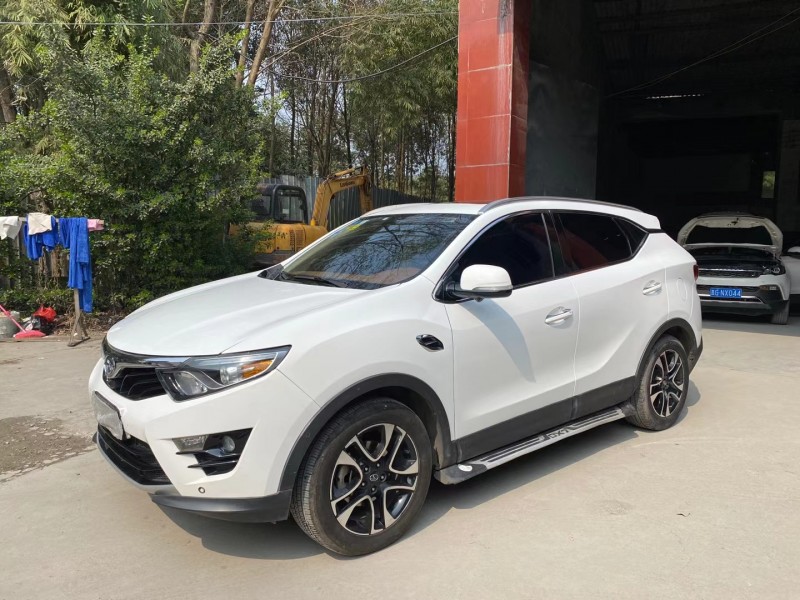 成都16年东南东南DX72