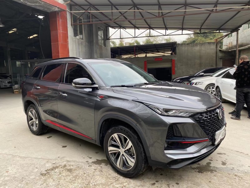 成都19年长安汽车长安CS753