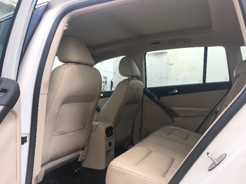 深圳10年大众途观4