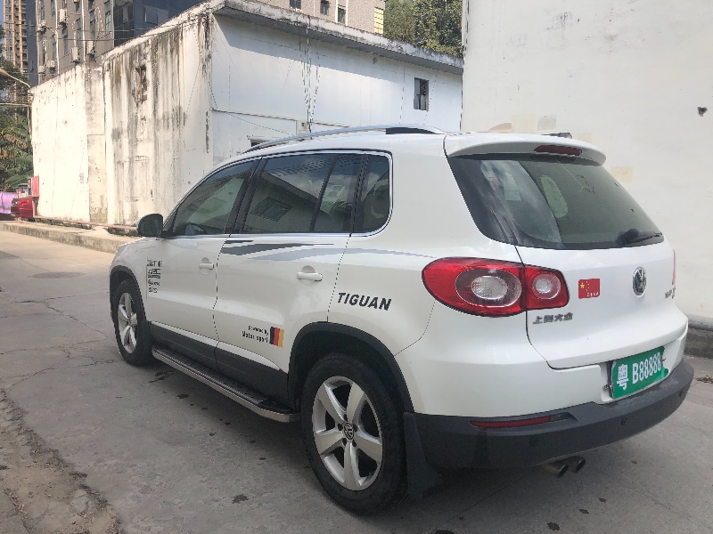 深圳10年大众途观3