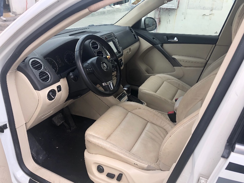 深圳10年大众途观1