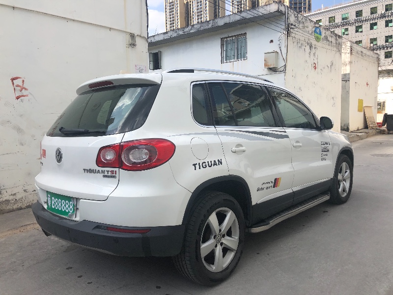 深圳10年大众途观9