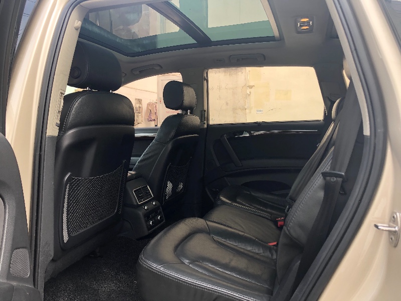 深圳12年奥迪Q76