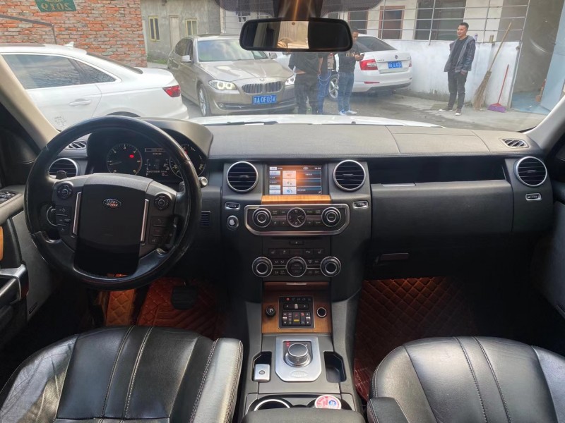 成都13年路虎发现45