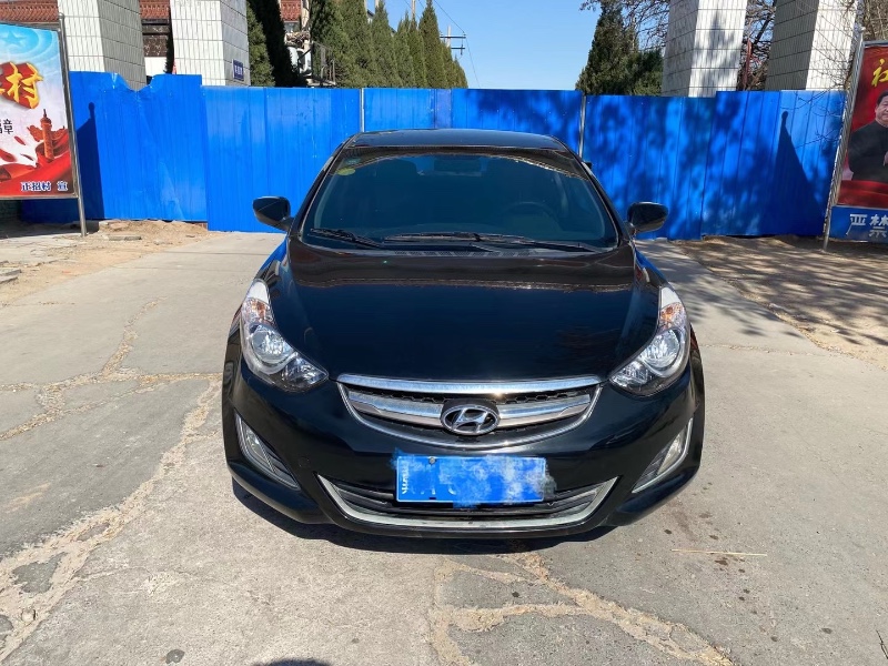 保定15年现代朗动1