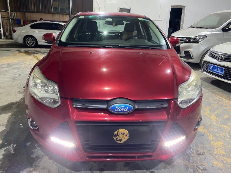 广州14年福特福克斯1