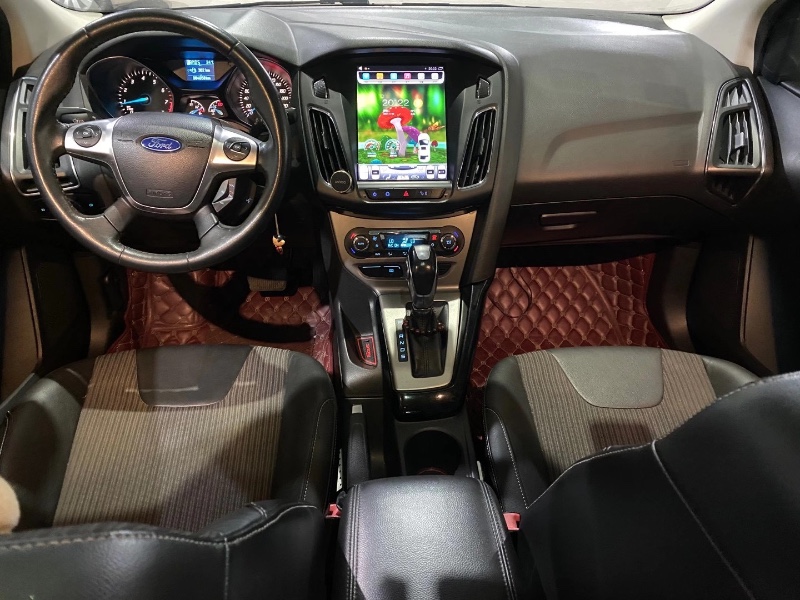 广州14年福特福克斯5